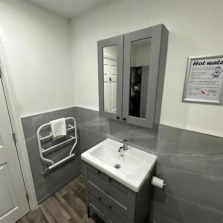Apartment Stylish Leeds *